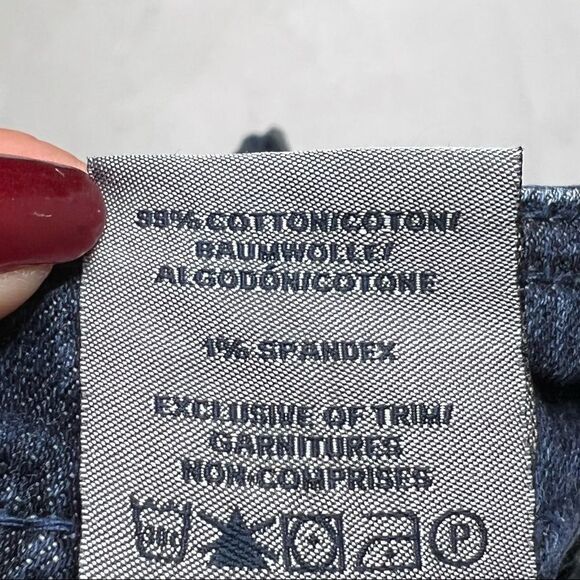 Silver | Factory Distressed Twisted Denim Capri’s - Picture 7 of 7